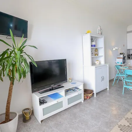 아파트 Like-home-t1-sun & Beach-pools, Ac 에리세이라